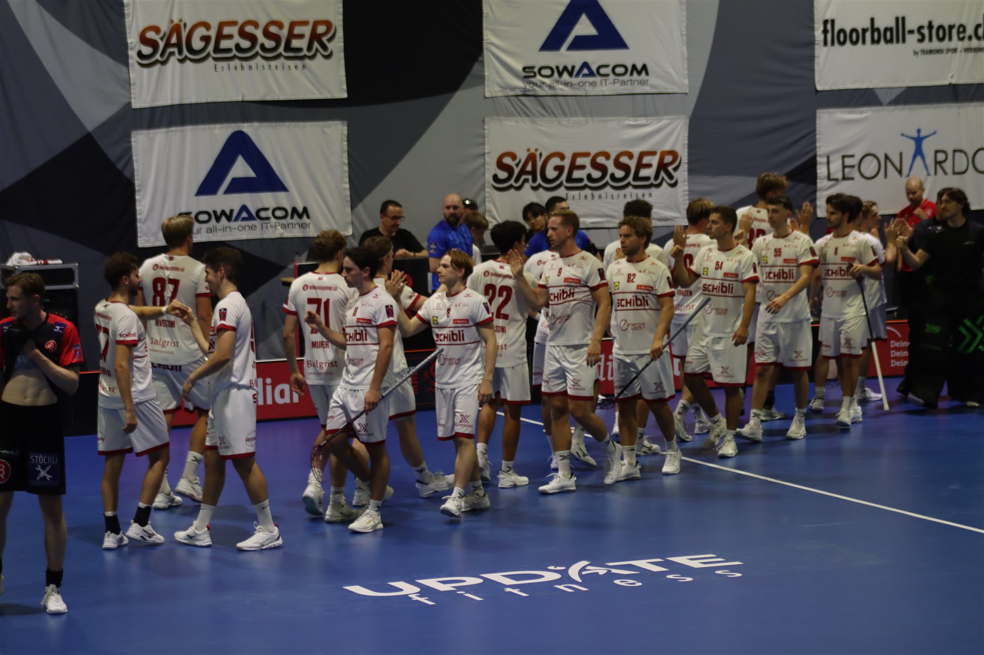 KLARER USTERMER AUFTAKTSIEG IN DIE UNIHOCKEY CHALLENGE BASEL